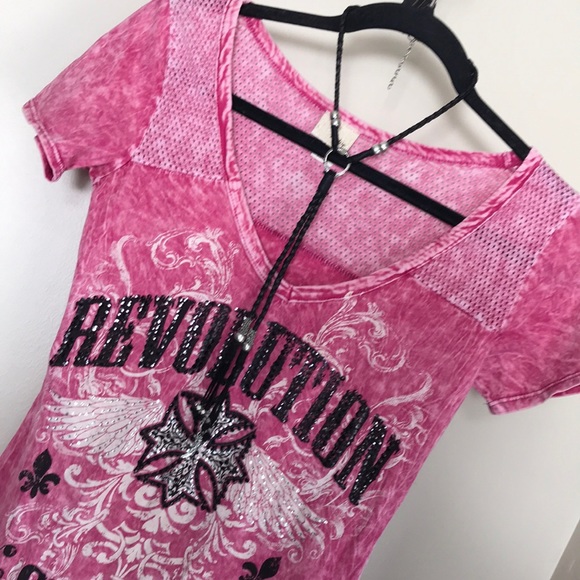 Sold Daytrip Buckle rhinestone cross top - Picture 2 of 4